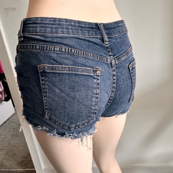 H%M Jean shorts - Picture 4 of 8